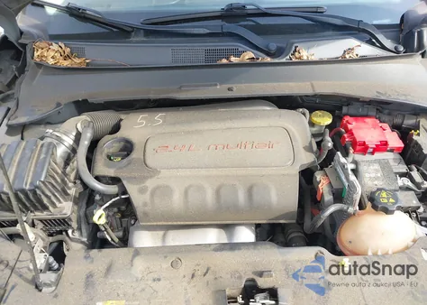 2020 Jeep Compass Limited 4X4 z USA, uszkodzony, nr VIN 3C4NJDCB6LT132386